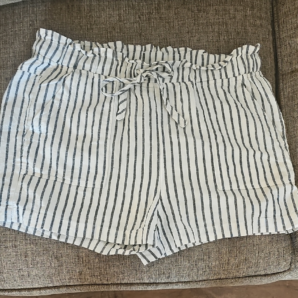 Thread & Supply Striped Women's Shorts